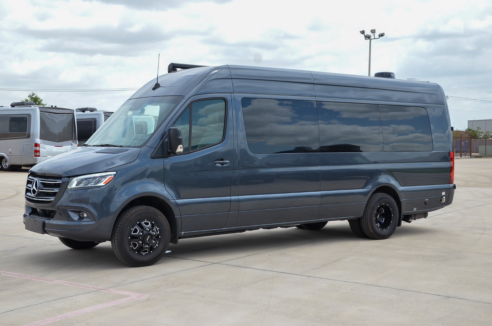 Sprinter dually hot sale