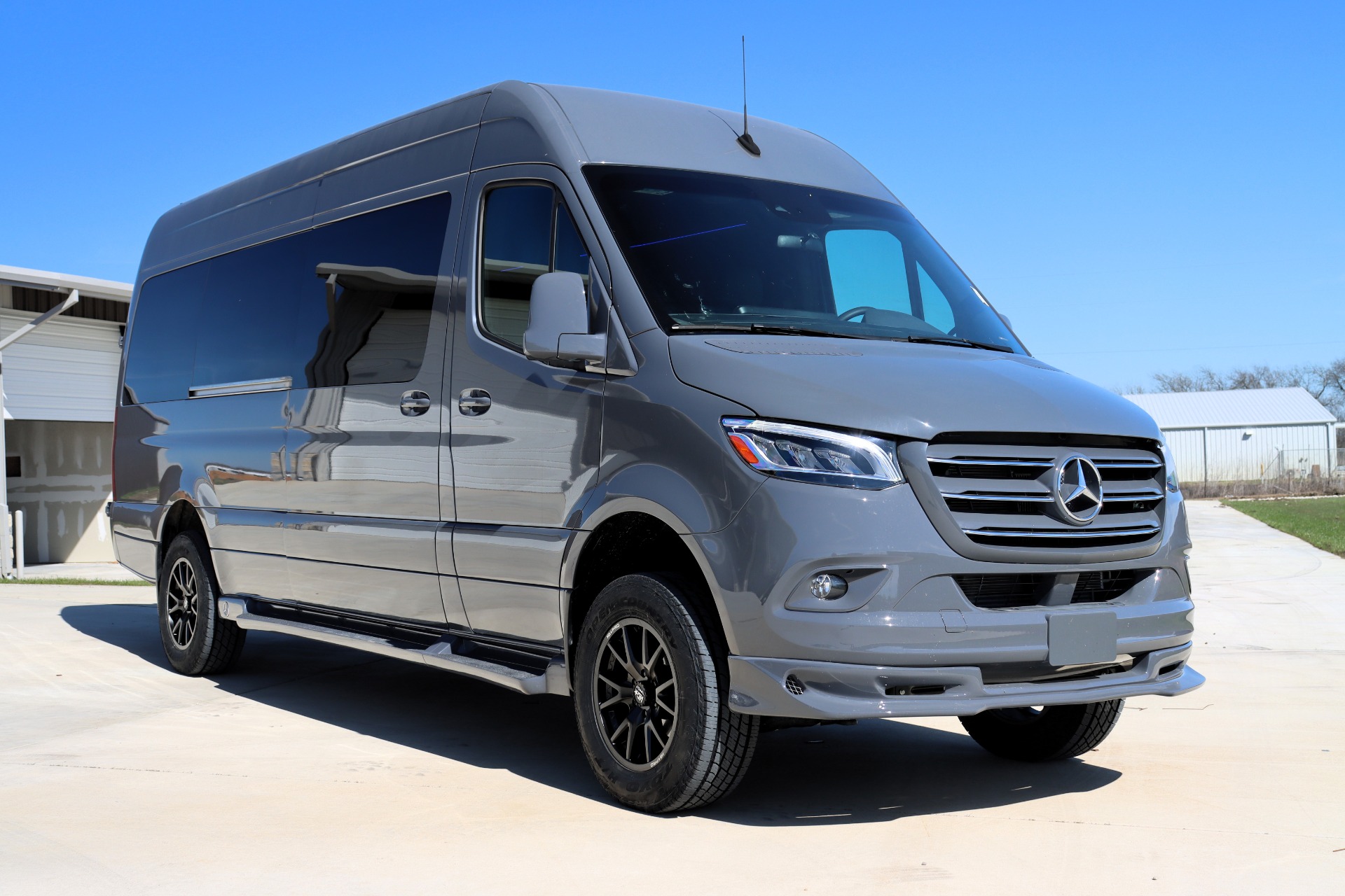 New 2022 MercedesBenz 170 Sprinter 4X4 Travel Lounge Premier 2500 For