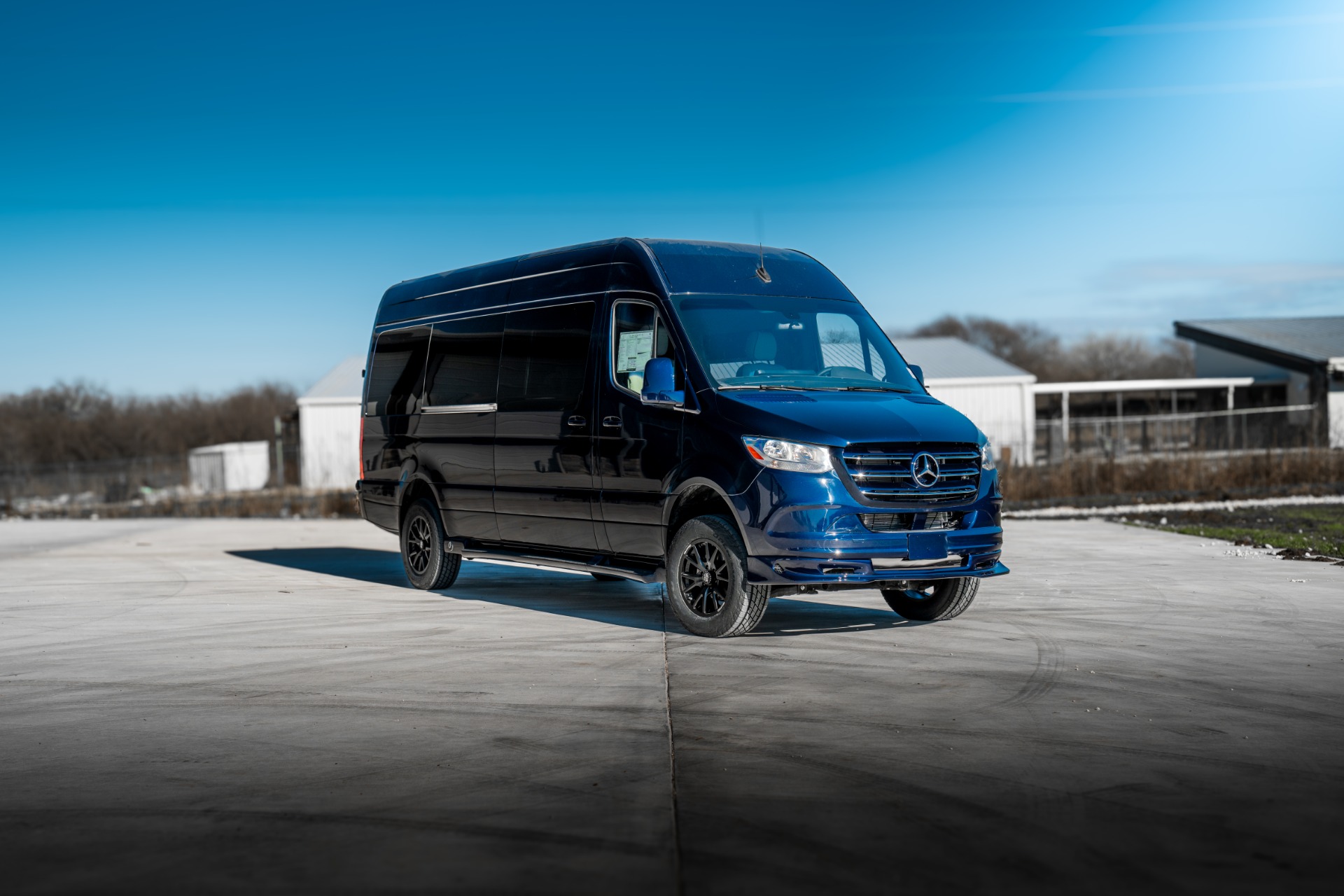 New 2022 Mercedes-Benz 170 Sprinter 4X4 Travel Lounge 9 Passenger For ...