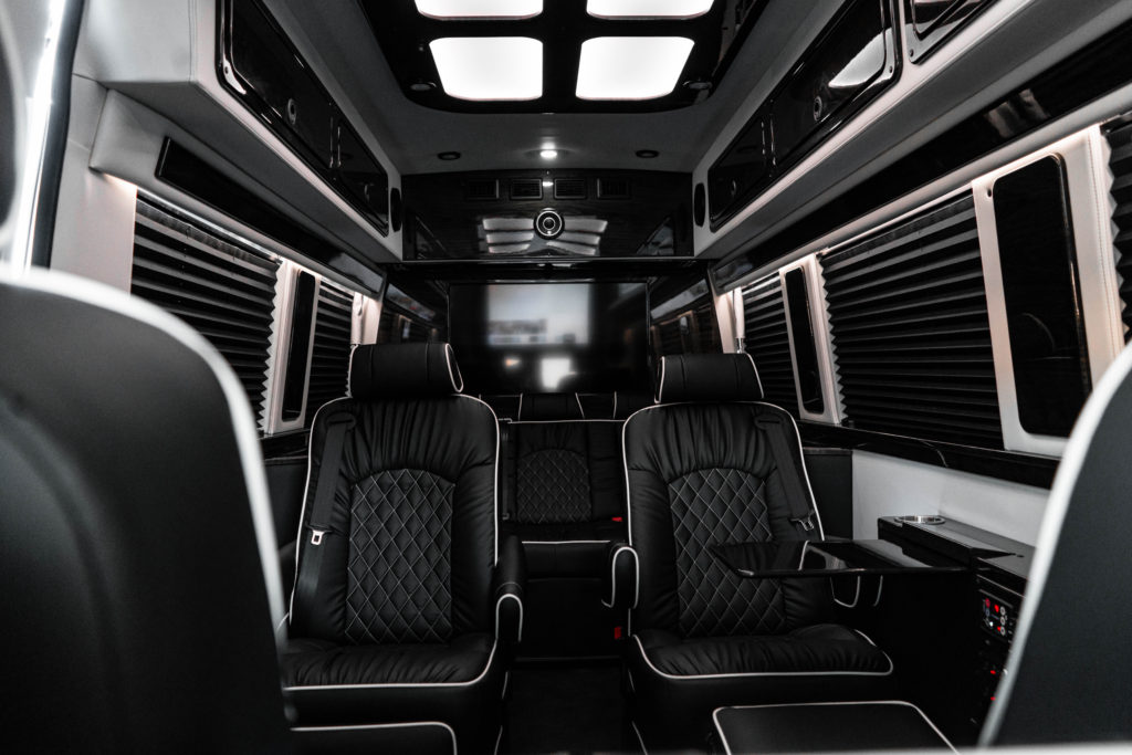 uddybe Handel excitation Customized Mercedes-Benz Luxury Van Overview - Iconic Sprinters, Dallas, TX